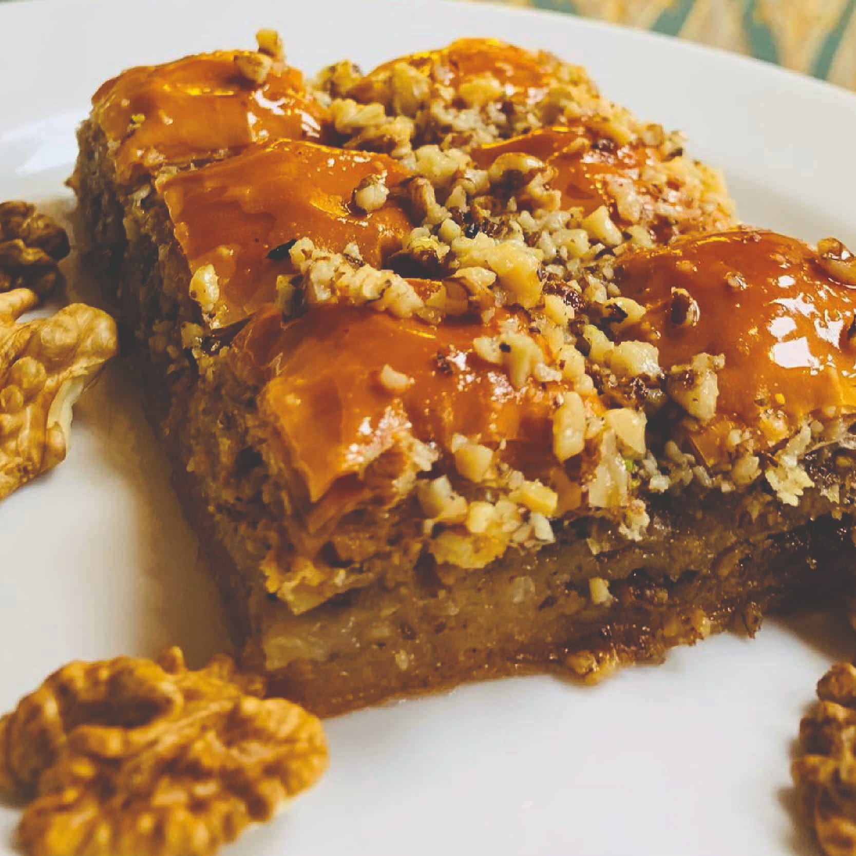 Cevizli ev baklavası